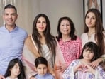 Late Sunjay Kapur (L) with wife Priya Sachdev Kapur (second left), mother Rani Kapur (second right), and his kids. 