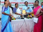 మహిళా సంఘాలకు శుభవార్త - వడ్డీ లేని రుణ పరిమితి రూ.10 లక్షలకు పెంపు