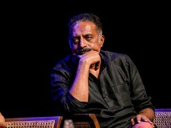 గవర్నర్ తీరు రాజ్యాంగ విరుద్ధం.. విజయ్‌కు అండగా ప్రకాష్ రాజ్ 