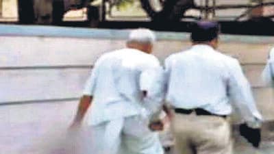 A decade later, court sentences man to life in jail for beheading wife, walking on road carrying the head A decade later, court sentences man to life in jail for beheading wife, walking on road carrying the head