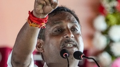 বিজেপি বুথ সভাপতিকে ছুরিকাঘাত করা হয়েছে (PTI) বিজেপি বুথ সভাপতিকে ছুরিকাঘাত করা হয়েছে (PTI)