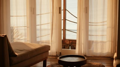 Light filters through airy curtains, casting soft shadows while keeping heat out, turning a sunny room into a calm, cooler retreat. (Pexels.com) Light filters through airy curtains, casting soft shadows while keeping heat out, turning a sunny room into a calm, cooler retreat. (Pexels.com)