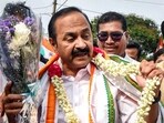 Keralam Congress leader VD Satheesan arrived at the Delhi airport on Friday night.