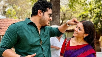 ১৬-য় পা সাইনার, প্রথম উপহার সোমরাজের তরফে! লাজুকে বিশেষ নামে ডাক, কী দিলেন নায়ক? ১৬-য় পা সাইনার, প্রথম উপহার সোমরাজের তরফে! লাজুকে বিশেষ নামে ডাক, কী দিলেন নায়ক?