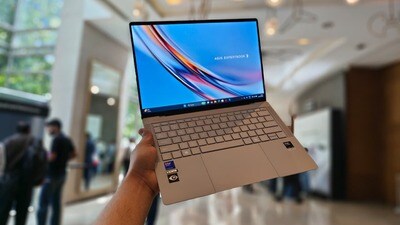 <p><strong>ల్యాప్టాప్స్, స్మార్ట్వాచ్లు- </strong>విద్యార్థులు, ఐటీ ఉద్యోగుల కోసం ల్యాప్టాప్లపై 40శాతం వరకు డిస్కౌంట్లు ఉన్నాయి. ప్రీమియం ఆల్ట్రాబుక్స్, గేమింగ్ ల్యాప్టాప్లు ఈ సేల్లో ప్రధాన ఆకర్షణగా నిలుస్తున్నాయి. ఇక వేరబుల్ టెక్నాలజీ విషయానికి వస్తే.. స్మార్ట్వాచ్లపై ఏకంగా 80% వరకు తగ్గింపు ప్రకటించి అమెజాన్ సంచలనం సృష్టించింది. బ్లూటూత్ కాలింగ్, హెల్త్ ట్రాకింగ్ వంటి ఫీచర్లు ఉన్న వాచ్లు ఇప్పుడు చాలా తక్కువ ధరకే లభిస్తున్నాయి.</p> <p><strong>ల్యాప్టాప్స్, స్మార్ట్వాచ్లు- </strong>విద్యార్థులు, ఐటీ ఉద్యోగుల కోసం ల్యాప్టాప్లపై 40శాతం వరకు డిస్కౌంట్లు ఉన్నాయి. ప్రీమియం ఆల్ట్రాబుక్స్, గేమింగ్ ల్యాప్టాప్లు ఈ సేల్లో ప్రధాన ఆకర్షణగా నిలుస్తున్నాయి. ఇక వేరబుల్ టెక్నాలజీ విషయానికి వస్తే.. స్మార్ట్వాచ్లపై ఏకంగా 80% వరకు తగ్గింపు ప్రకటించి అమెజాన్ సంచలనం సృష్టించింది. బ్లూటూత్ కాలింగ్, హెల్త్ ట్రాకింగ్ వంటి ఫీచర్లు ఉన్న వాచ్లు ఇప్పుడు చాలా తక్కువ ధరకే లభిస్తున్నాయి.</p>