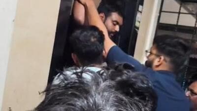 The incident occurred around 2.25 am at Shankar Plaza building near Krishna Chowk in New Sangvi. (HT PHOTO) The incident occurred around 2.25 am at Shankar Plaza building near Krishna Chowk in New Sangvi. (HT PHOTO)