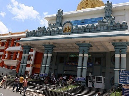 తిరుమలలో భక్తులకు విస్తృత వసతి సౌకర్యాలు