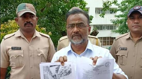 Thane Municipal Corporation officer with connection to Ashok Kharat arrested in sexual exploitation case