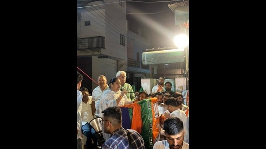 Later during an interaction with the media, Chaudhary elaborated on her statement, saying she hails from Palwal and had previously arranged marriages for youth from Rewari, Rampura, and Bijlighar areas. (HT Photo)