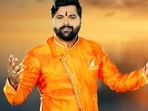Bhojpuri singer Samar Singh was rumoured to be dating the actor at the time of her death. 