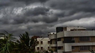 తెలుగు రాష్ట్రాలకు వర్ష సూచన తెలుగు రాష్ట్రాలకు వర్ష సూచన