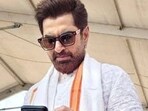 Jeet has penned a note a day after attending Suvendu Adhikari's oath ceremony,