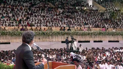 తమిళనాడు సీఎం విజయ్.. (TN DIPR) తమిళనాడు సీఎం విజయ్.. (TN DIPR)