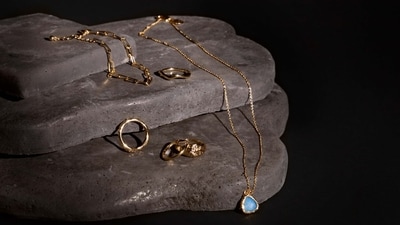 7 trendy jewellery pieces to buy during Amazon summer sale (Unsplash) 7 trendy jewellery pieces to buy during Amazon summer sale (Unsplash)