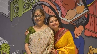 মাদার্স ডে- তে মন খারাপ সুদীপ্তার