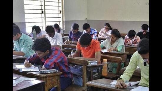 Officials said technical glitches, especially in rural areas, and delayed allotments in previous years had pushed admission rounds beyond December. To avoid this, preparations for the new cycle were completed in advance. (REPRESENTATIVE PHOTO)