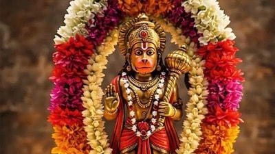 హనుమాన్ జయంతి స్పెషల్: ఈ 11 పనులు చేస్తే మీ ఇంటిపై ఆంజనేయుడి చలువ.. కష్టాలన్నీ పటాపంచల్! (pinterest) హనుమాన్ జయంతి స్పెషల్: ఈ 11 పనులు చేస్తే మీ ఇంటిపై ఆంజనేయుడి చలువ.. కష్టాలన్నీ పటాపంచల్! (pinterest)