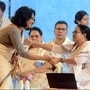 প্রাক্তন মুখ্যমন্ত্রীকে কোন বার্তা দিলেন মৈত্রেয়ী?