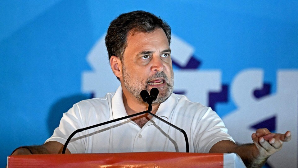 প্রধানমন্ত্রীর সংযমের বার্তায় কটাক্ষ রাহুল গান্ধীর