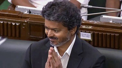 తమిళనాడు ముఖ్యమంత్రి విజయ్ (TNDIPR)