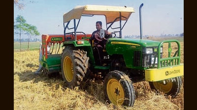 Punjab already has nearly 5.5 lakh tractors operating across its farms, according to government data. (HT File) Punjab already has nearly 5.5 lakh tractors operating across its farms, according to government data. (HT File)
