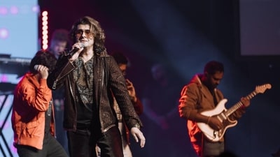 Sonu Nigam performed his hit songs at the Kolhapur concert this weekend. (HT_PRINT) Sonu Nigam performed his hit songs at the Kolhapur concert this weekend. (HT_PRINT)
