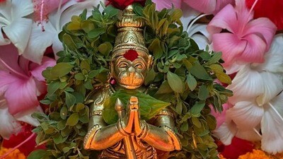 Lord Hanuman Favorite Zodiac Signs: ఆంజనేయ స్వామికి ఈ రాశులంటే అమితమైన ఇష్టం (pinterest) Lord Hanuman Favorite Zodiac Signs: ఆంజనేయ స్వామికి ఈ రాశులంటే అమితమైన ఇష్టం (pinterest)