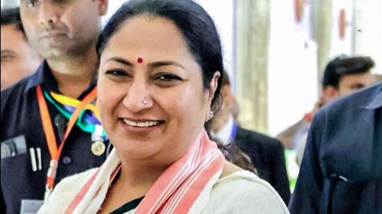 Delhi CM Rekha Gupta (X-Rekha Gupta)