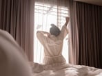 This habit may seem trivial but is responsible for back aches. (Picture credit: Freepik)