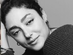 Iranian-born actress Golshifteh Farahani has denied any romantic involvement with French President Emmanuel Macron.