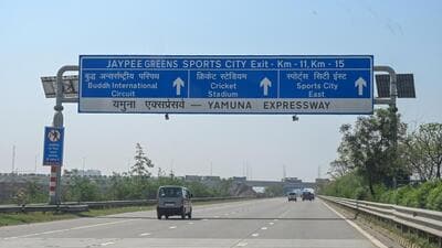 The demand comes a day after the concessionaire (Surkasha group) operating the 165-km access-controlled expressway proposed a revision in toll charges, citing provisions of the concession agreement and rising operational costs. (Sunil Ghosh/HT Photo) The demand comes a day after the concessionaire (Surkasha group) operating the 165-km access-controlled expressway proposed a revision in toll charges, citing provisions of the concession agreement and rising operational costs. (Sunil Ghosh/HT Photo)