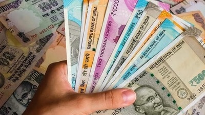 Wealth Remedies: బీరువా, పర్సులో ఇవి ఉంచితే లక్ష్మీదేవి తాండవిస్తుంది (pinterest) Wealth Remedies: బీరువా, పర్సులో ఇవి ఉంచితే లక్ష్మీదేవి తాండవిస్తుంది (pinterest)