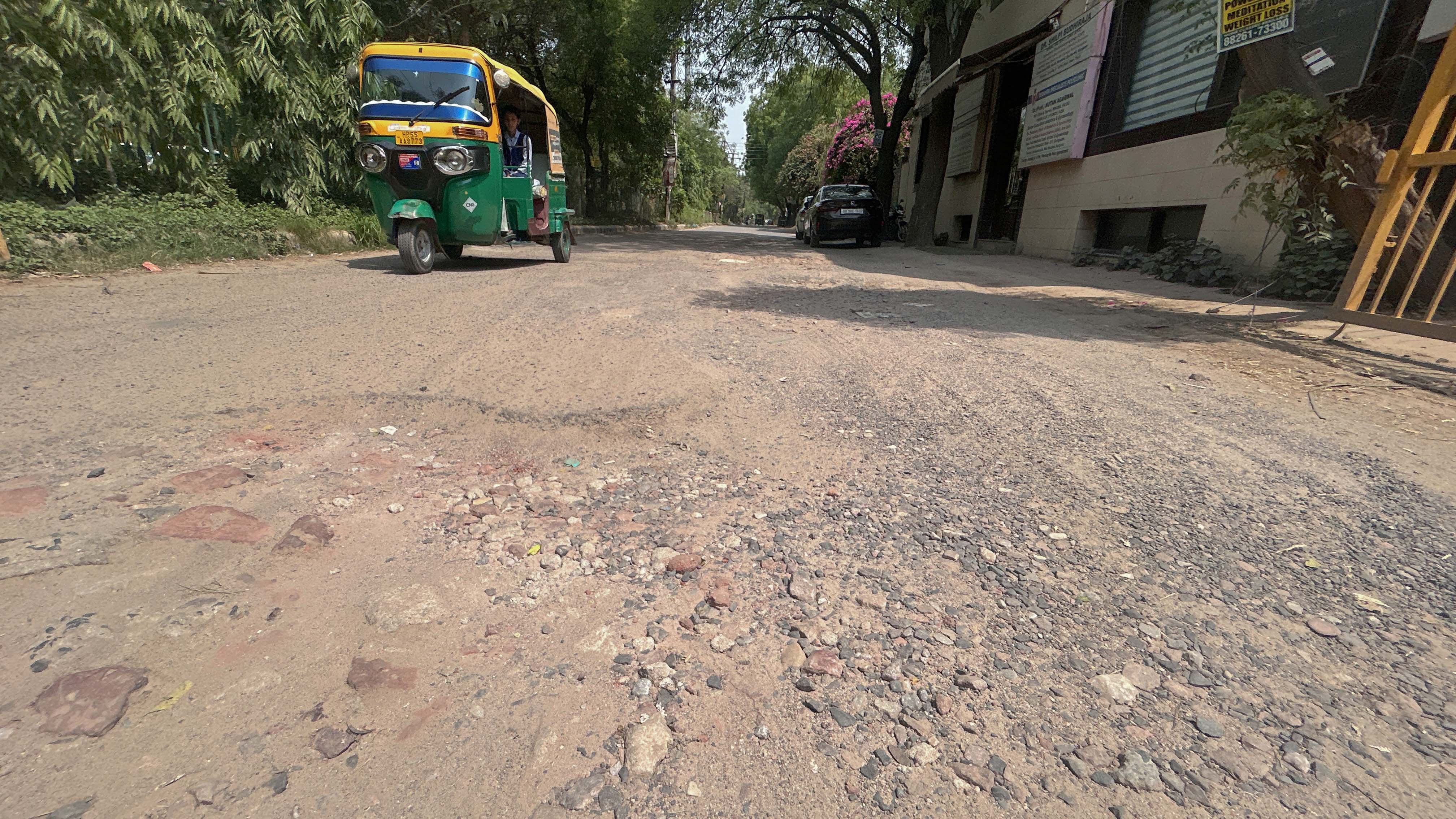 Residents alleged several internal roads repaired months ago have already deteriorated, raising concerns over construction quality. (Parveen Kumar/HT) Residents alleged several internal roads repaired months ago have already deteriorated, raising concerns over construction quality. (Parveen Kumar/HT)