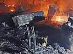 The slum fire in Lucknow’s Vikas Nagar which broke out on April 15 (HT File Photo)