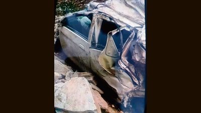 Mangled remains of car. (Birbal Sharma/HT) Mangled remains of car. (Birbal Sharma/HT)