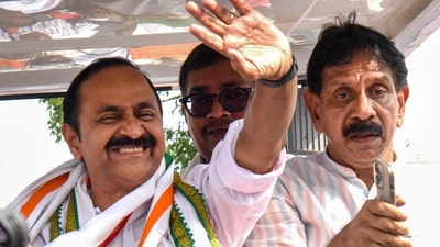 కేరళ సీఎంగా వీడీ సతీశన్ (PTI)