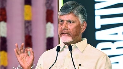 CM Naidu travelled to the secretariat this morning in his newly streamlined four-vehicle convoy, from his residence in Undavalli, Guntur district. (HT Photo)