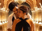 నెట్‌ఫ్లిక్స్ సూపర్ హిట్ సిరీస్‌లో పెను మార్పులు- ది రాయల్స్ నుంచి హీరోయిన్ భూమి అవుట్- రొమాన్స్ తగ్గినందుకే!
