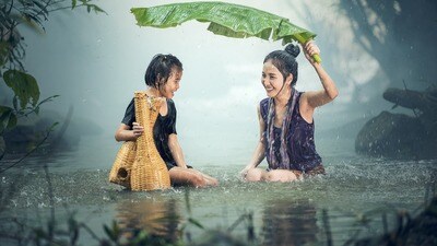 సుకన్య సమృద్ధి యోజన: వడ్డీ రేటు 8.2 శాతం.. మీ అమ్మాయి భవిష్యత్తుకు భరోసా సుకన్య సమృద్ధి యోజన: వడ్డీ రేటు 8.2 శాతం.. మీ అమ్మాయి భవిష్యత్తుకు భరోసా