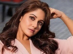 চাপের মুখে পড়ে ২১শে জুলাইয়ের মঞ্চে হাজির হয়েছিলেন তারকারা? মুখ খুললেন তৃণা