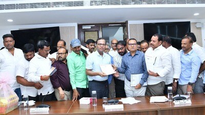 ప్రభుత్వ ఉద్యోగులకు గుడ్ న్యూస్ - జూన్ 2న డిజిటల్ హెల్త్ కార్డులు ప్రారంభం ప్రభుత్వ ఉద్యోగులకు గుడ్ న్యూస్ - జూన్ 2న డిజిటల్ హెల్త్ కార్డులు ప్రారంభం