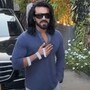 Ram Charan: రామ్ చరణ్ లాంగ్ హెయిర్ లుక్ వైరల్.. గ్లోబల్ స్టార్ చేతికి అసలు ఏమైంది?