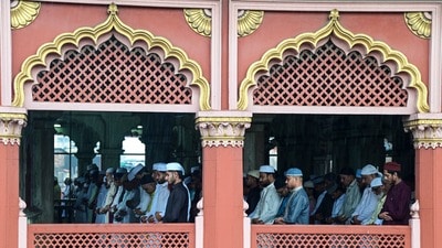 মুখ খুললেন নাখোদা মসজিদের ইমাম মওলানা মহম্মদ শফিক কাসমি (PTI) মুখ খুললেন নাখোদা মসজিদের ইমাম মওলানা মহম্মদ শফিক কাসমি (PTI)