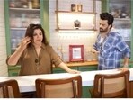 Farah Khan tours Maniesh Paul's luxurious Mumbai home, showcasing its eclectic design, from the elegant dining area to a spacious walk-in closet. (YouTube/ Farah Khan)