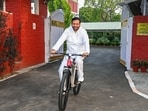 Haryana Chief Minister Nayab Singh Saini rides a bicycle to Sukhna Lake from his official residence amid PM Narendra Modi's fuel-saving appeal Haryana Chief Minister Nayab Singh Saini rides a bicycle to Sukhna Lake from his official residence amid PM Narendra Modi's fuel-saving appeal