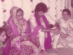Anil Kapoor pens romantic note for wife Sunita Ahuja on their anniversary. Anil Kapoor pens romantic note for wife Sunita Ahuja on their anniversary.
