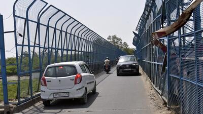 Officials said the 200-metre bridge is likely to be built within a year after the required permissions. (Sakib Ali/HT Photo) Officials said the 200-metre bridge is likely to be built within a year after the required permissions. (Sakib Ali/HT Photo)