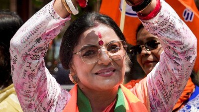 বাংলা ধারাবাহিকে আর দেখানো হবে না ‘পরকীয়া’, বড় ঘোষণা পাপিয়া অধিকারীর। (PTI) বাংলা ধারাবাহিকে আর দেখানো হবে না ‘পরকীয়া’, বড় ঘোষণা পাপিয়া অধিকারীর। (PTI)