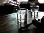 Know how should you drink water in between meals. (Unsplash)