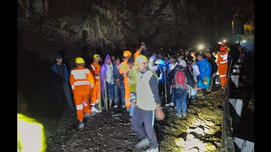 Around 10,450 pilgrims were evacuated.